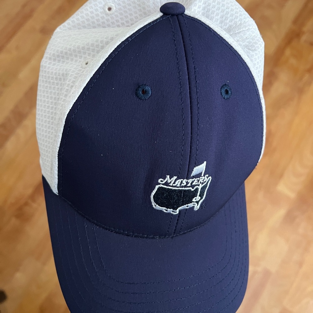 Authentic  Masters White Cap with Navy Front White Logo OS Adjustable Snap back - Picture 2 of 7